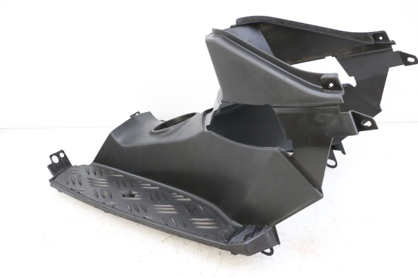 photo de MARCHE PIED PEUGEOT SPEEDFIGHT 4 2T 50 (2015 - 2019) - Points de fixation