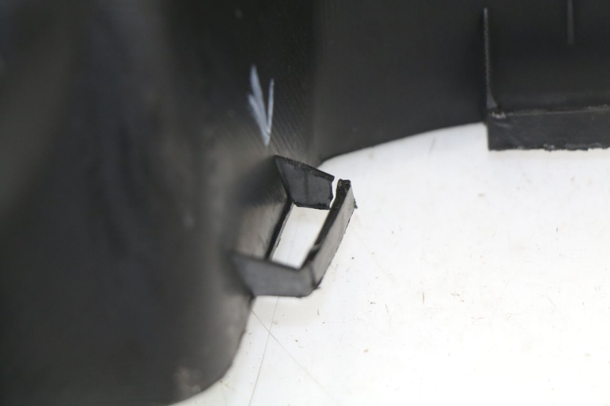 photo de MARCHE PIED PEUGEOT SPEEDFIGHT LC 50 (1996 - 2002) - Gros plan technique