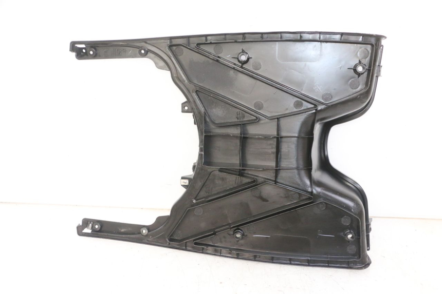 photo de MARCHE PIED APRILIA SR 2T 50 (2018 - 2022) - Gros plan technique