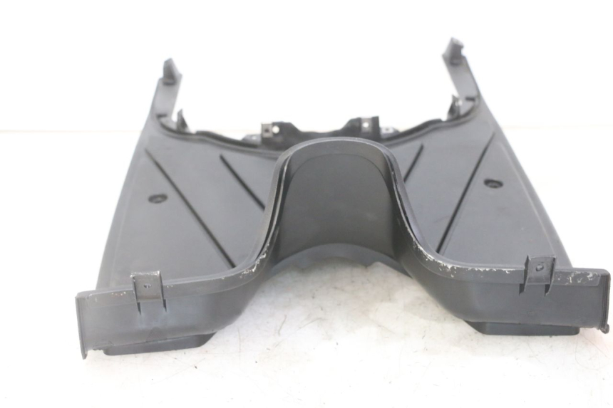 photo de MARCHE PIED APRILIA SR 2T 50 (2018 - 2022) - État de surface