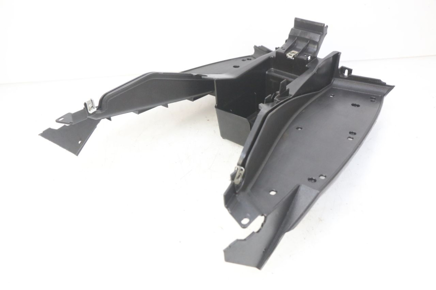 photo de MARCHE PIED APRILIA SR R 2T LC 50 (2018 - 2021) - Gros plan technique