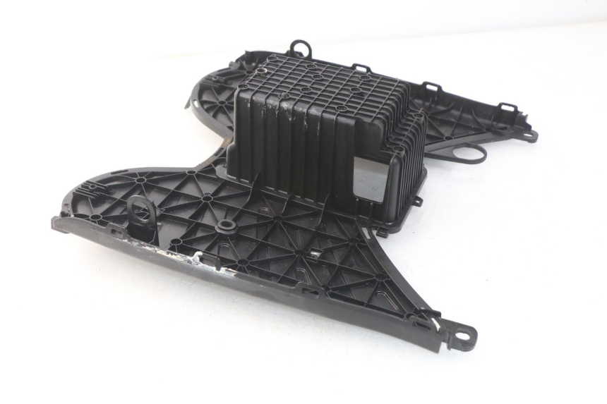 photo de MARCHE PIED PEUGEOT STREETZONE 2T 50 (2014 - 2019) - Zoom état d’usage