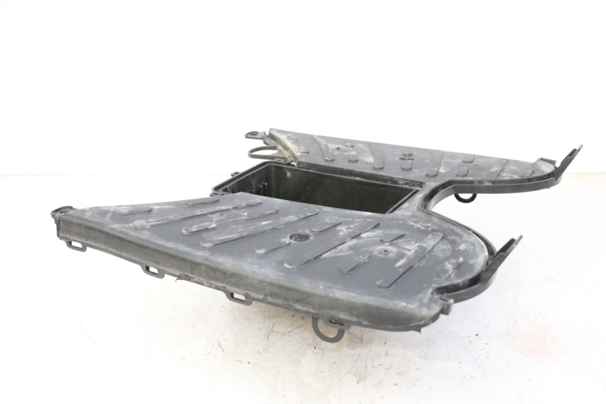 photo de MARCHE PIED PEUGEOT STREETZONE I NAKED 2T 50 (2018 - 2020) - Points de fixation