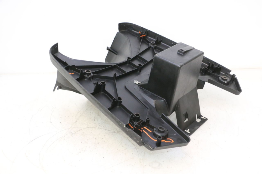 photo de MARCHE PIED MBK STUNT NAKED 50 (2004 - 2018) - Points de fixation