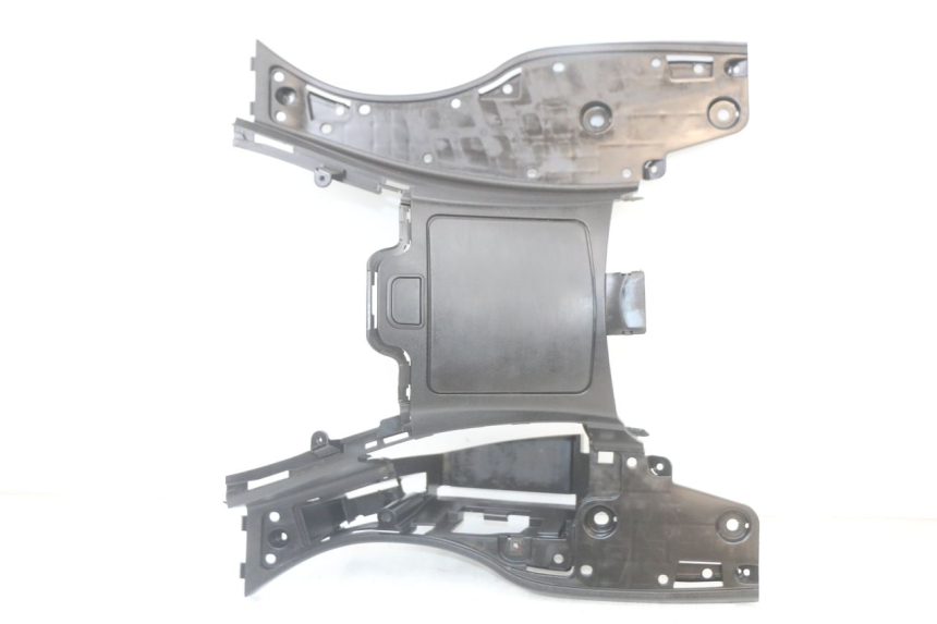 photo de MARCHE PIED SUZUKI BURGMAN 125 (2018 - 2021) - Autre angle de vue