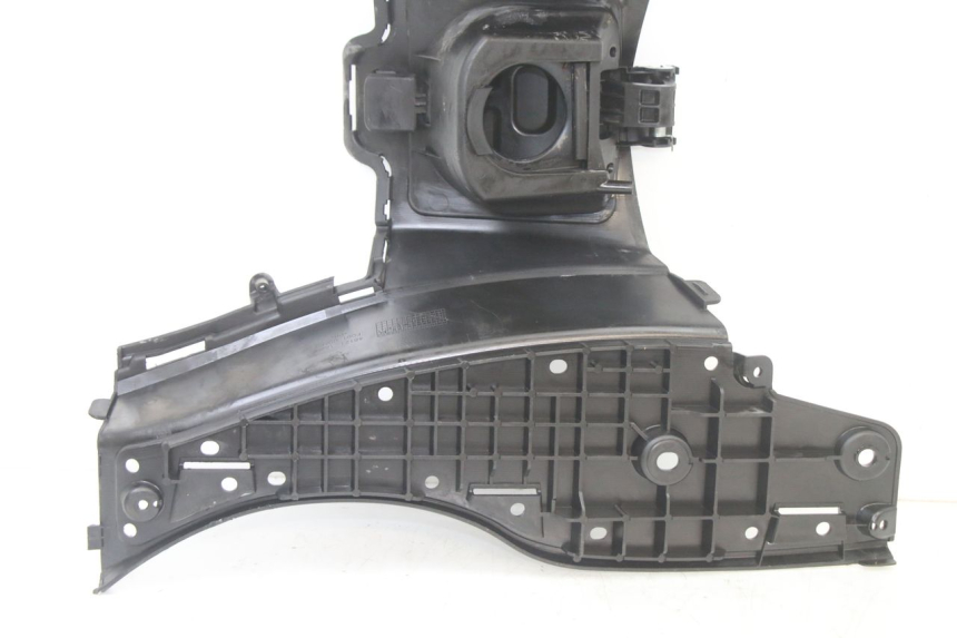 photo de MARCHE PIED SUZUKI BURGMAN 125 (2015 - 2017) - Marquages et références