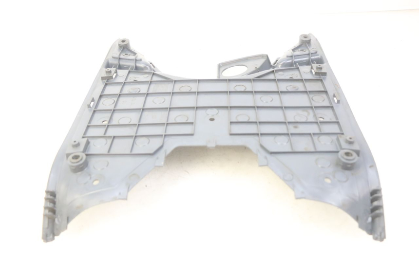 photo de MARCHE PIED PEUGEOT SV 125 (1991 - 1994) - État de surface