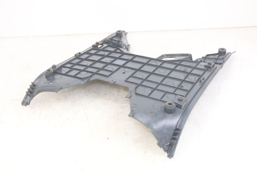 photo de MARCHE PIED PEUGEOT SV 125 (1991 - 1994) - Zoom état d’usage