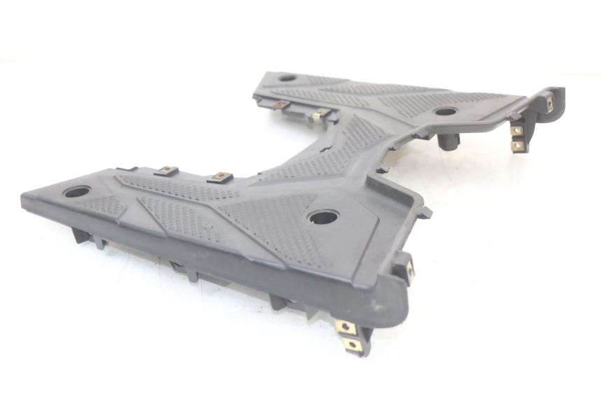 photo de MARCHE PIED SYM ORBIT III 3 4T 50 (2018 - 2021) - Points de fixation