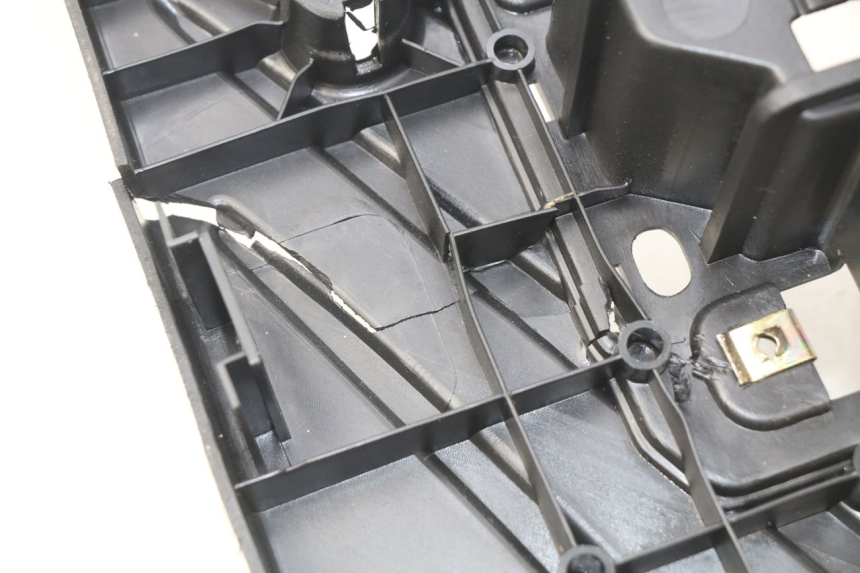 photo de MARCHE PIED PEUGEOT TWEET ACTIVE 4T 50 (2018 - 2022) - Détail de la pièce