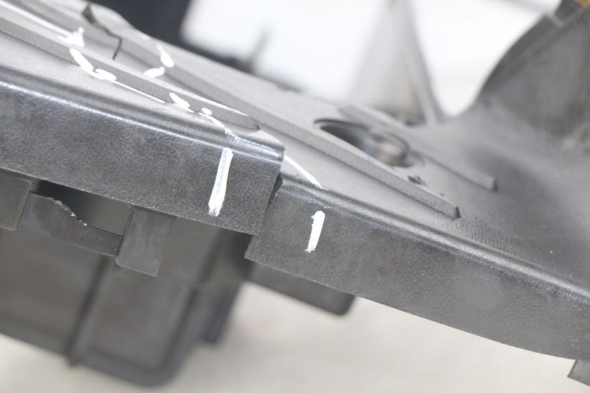 photo de MARCHE PIED PEUGEOT TWEET ACTIVE 4T 50 (2018 - 2022) - État de surface