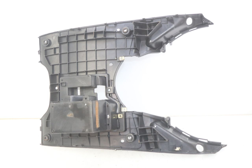 photo de MARCHE PIED PEUGEOT V-CLIC VCLIC 50 (2007 - 2013) - Points de fixation