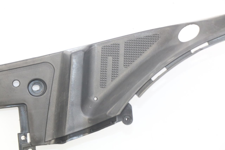 photo de MARCHE PIED PEUGEOT V-CLIC VCLIC 50 (2007 - 2013) - Marquages et références