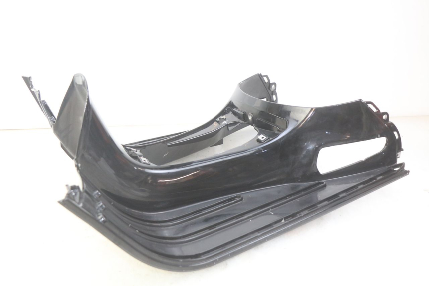 photo de MARCHE PIED PIAGGIO VESPA GTS SUPER IE 125 (2009 - 2016) - Gros plan technique