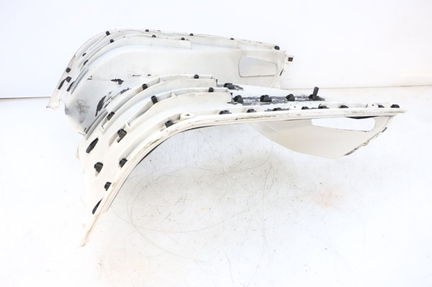 photo de MARCHE PIED PIAGGIO VESPA GTS SUPER IE 125 (2009 - 2016) - Détail de la pièce