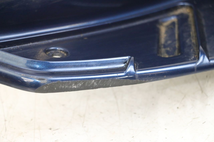 photo de MARCHE PIED PIAGGIO VESPA LX 125 (2005 - 2010) - État de surface