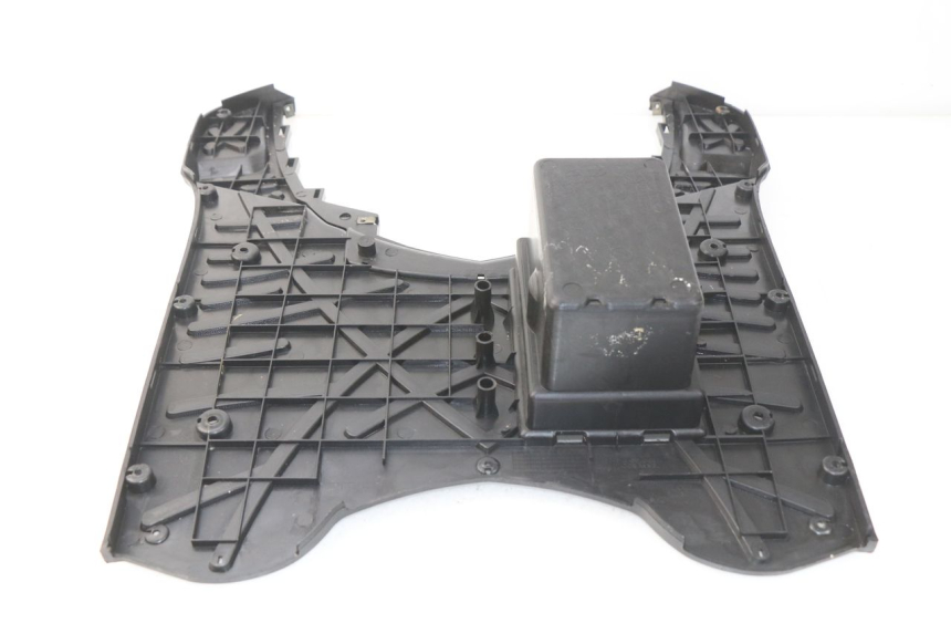 photo de MARCHE PIED EUROCKA VIRTUALITY GT 4T 50 (2011 - 2017) - Gros plan technique