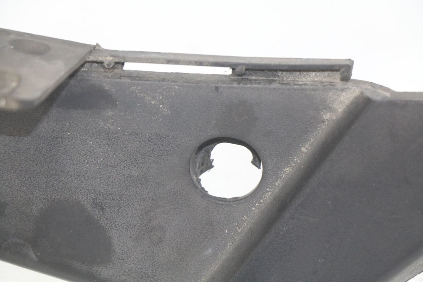 photo de MARCHE PIED PEUGEOT VIVACITY NEW 4T 50 (2008 - 2017) - Détails caractéristiques