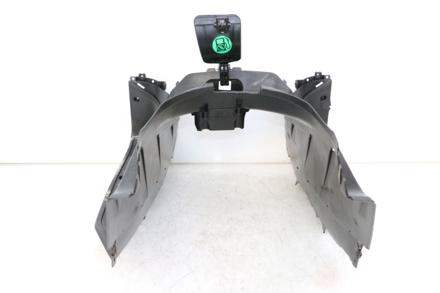 photo de MARCHE PIED YAMAHA XMAX X-MAX 125 (2006 - 2009) - Zoom composants