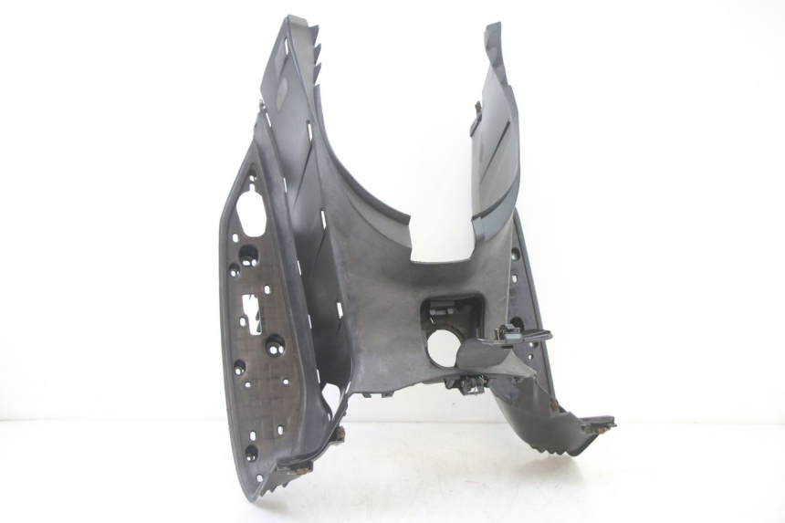 photo de MARCHE PIED YAMAHA XMAX X-MAX 125 (2006 - 2009) - État de surface