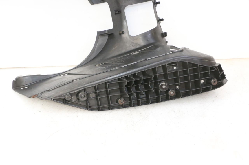 photo de MARCHE PIED YAMAHA X-MAX XMAX 250 (2006 - 2009) - Autre angle de vue