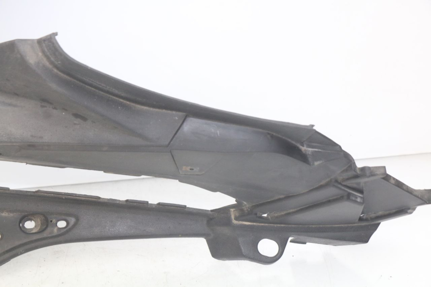 photo de MARCHE PIED TGB X-MOTION XMOTION 125 (2008 - 2014) - Vue rapprochée