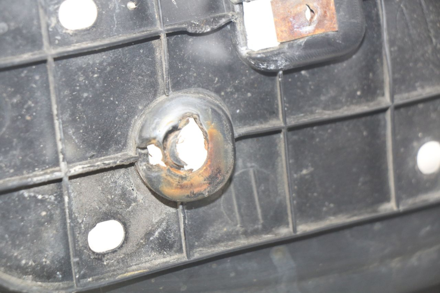 photo de MARCHE PIED TGB X-MOTION XMOTION 125 (2008 - 2014) - Points de fixation