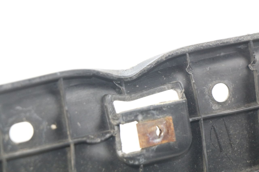 photo de MARCHE PIED TGB X-MOTION XMOTION 125 (2008 - 2014) - État de surface