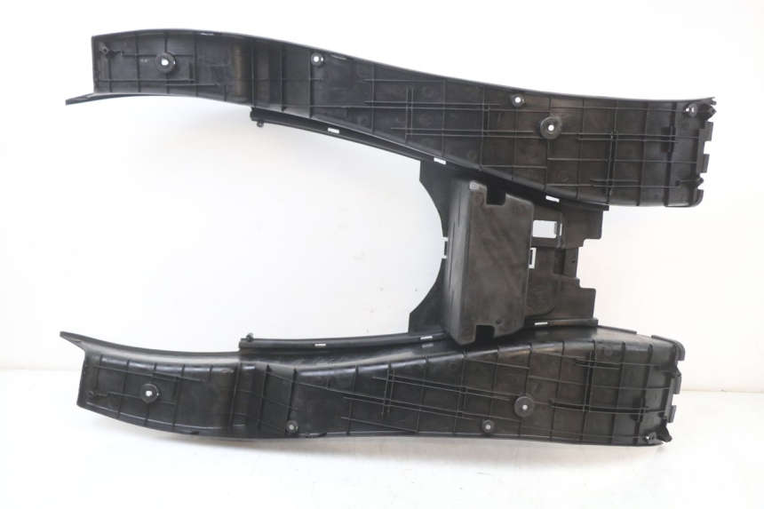 photo de MARCHE PIED YAMAHA YP MAJESTY 125 (2002 - 2006) - Vue d’ensemble