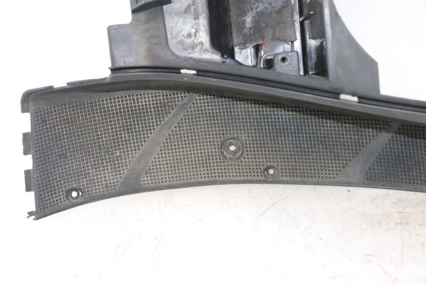 photo de MARCHE PIED YAMAHA YP MAJESTY 125 (2002 - 2006) - Zoom qualité