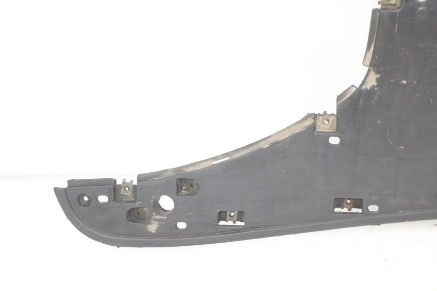 photo de MARCHE PIED YIYING YY50QT-10 50 (2007 - 2022) - Points de fixation