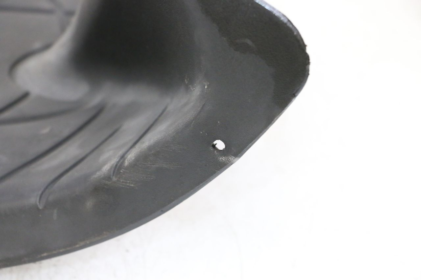 photo de MARCHE PIED PIAGGIO ZIP 2T 50 (2009 - 2019) - État de surface