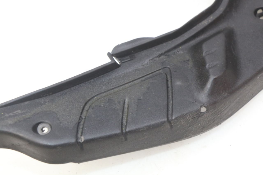 photo de MARCHE PIED PIAGGIO ZIP 4T 50 (2018 - 2020) - Autre angle de vue