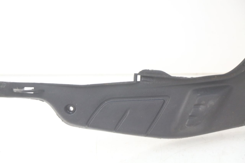 photo de MARCHE PIED PIAGGIO ZIP 4T 50 (2018 - 2020) - Pièce contrôlée