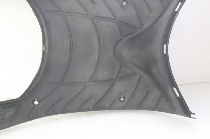 photo de MARCHE PIED PIAGGIO ZIP 4T 50 (2018 - 2020) - Marquages et références