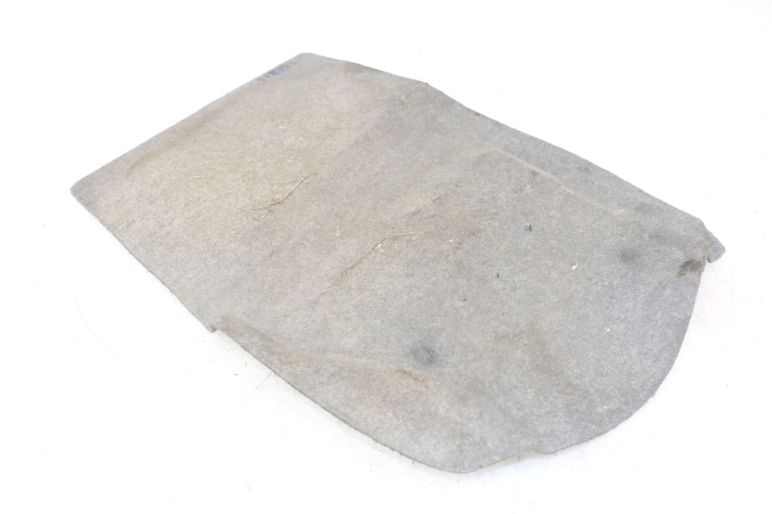 photo de MOQUETTE COFFRE HONDA FORZA ABS 300 (2013 - 2017) - Détail de la pièce