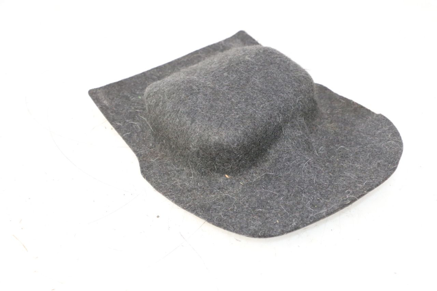 photo de MOQUETTE COFFRE SYM MIO 50 (2005 - 2010) - Autre angle de vue