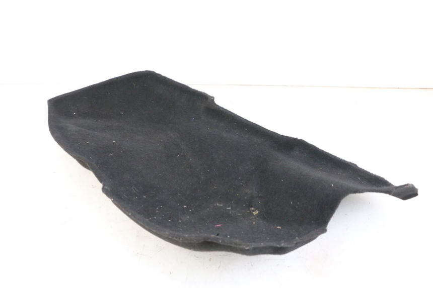 photo de MOQUETTE COFFRE PIAGGIO MP3 HPE 350 (2018 - 2020) - Marquages et références