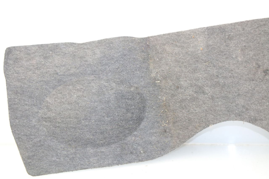 photo de MOQUETTE COFFRE HONDA NSS EX FORZA 250 (2005 - 2013) - Autre angle de vue