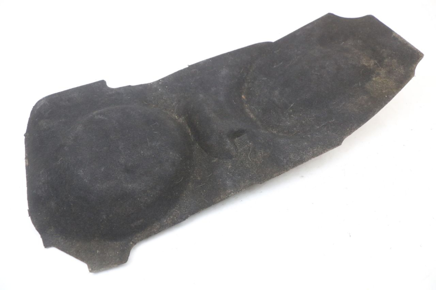 photo de MOQUETTE COFFRE DAELIM S3 125 (2010 - 2017) - Zoom état d’usage