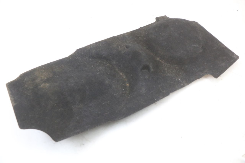 photo de MOQUETTE COFFRE DAELIM S3 125 (2010 - 2017) - Autre angle de vue