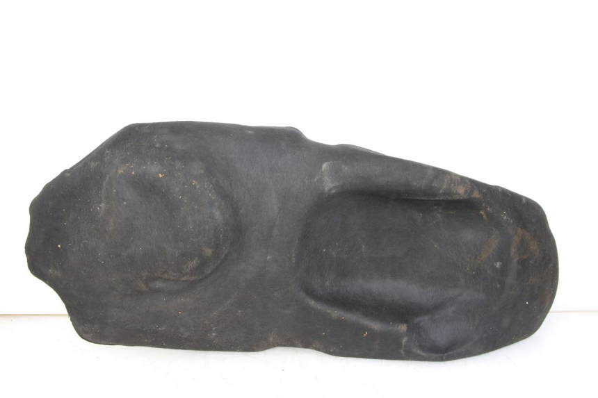 photo de TAPIS DE COFFRE PIAGGIO X10 125 (2012 - 2017) - Détail de la pièce