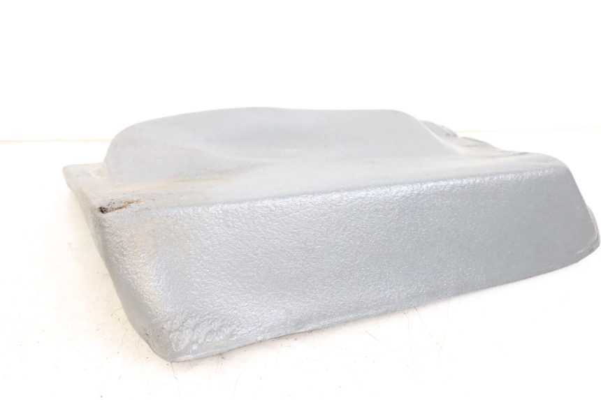 photo de MOQUETTE COFFRE PIAGGIO X9 125 (2000 - 2003) - Détail de la pièce