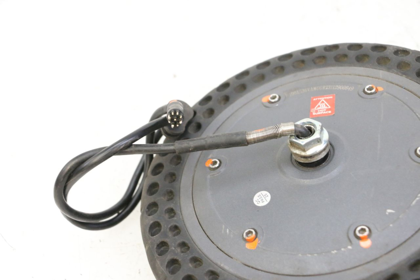 photo de MOTEUR URBANGLIDE 100XS 1 - État de surface