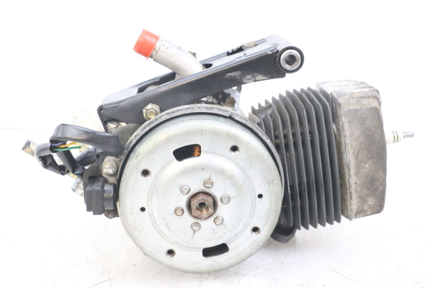 photo de MOTEUR PEUGEOT 103 VOGUE VS2 50 (2004 - 2017) - État de surface