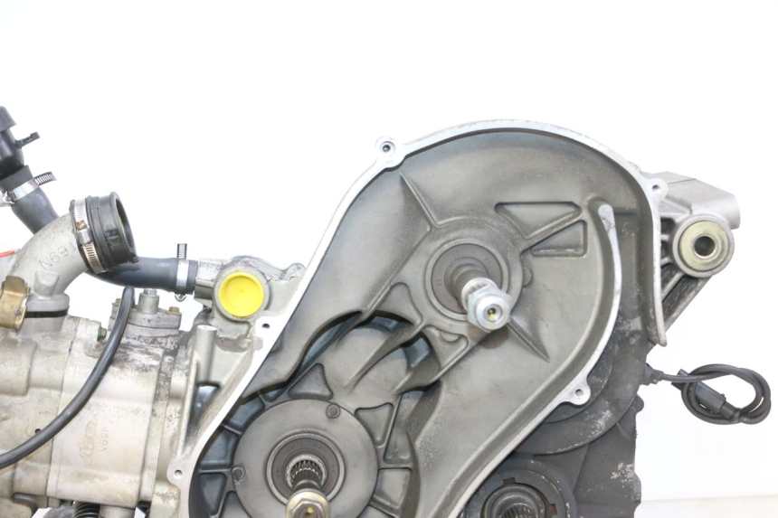 photo de MOTEUR QUADRO 4 4D 350 (2015 - 2018) - Angle alternatif