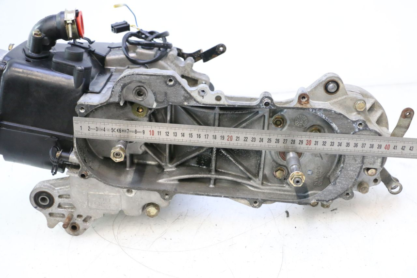 photo de MOTEUR KYMCO AGILITY 4T 10" 50 (2005 - 2018) - Autre angle de vue