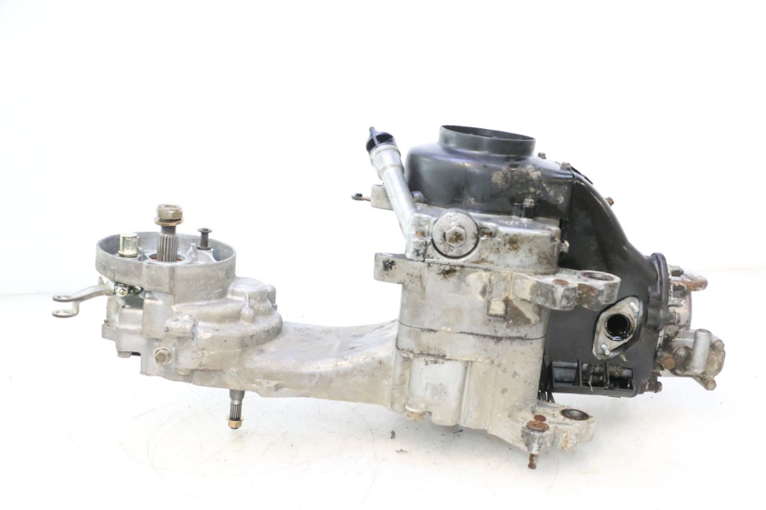 photo de MOTEUR KYMCO AGILITY 4T 10" 50 (2005 - 2018) - Marquages et références