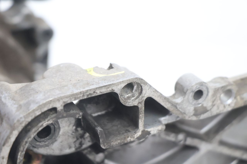 photo de MOTEUR KYMCO AGILITY 4T 50 (2005 - 2018) - Autre angle de vue
