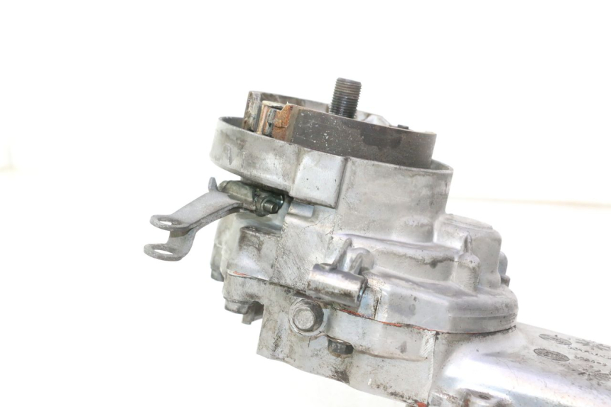 photo de MOTEUR KYMCO AGILITY 4T 50 (2018 - 2022) - Autre angle de vue
